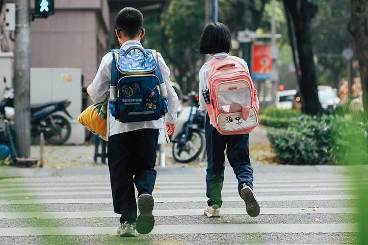 BLOGPOST_BackToSchoolLogistics081726_s.jpg